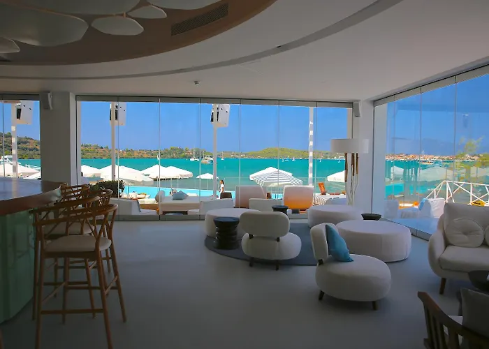 Nikki & 5* Porto Heli