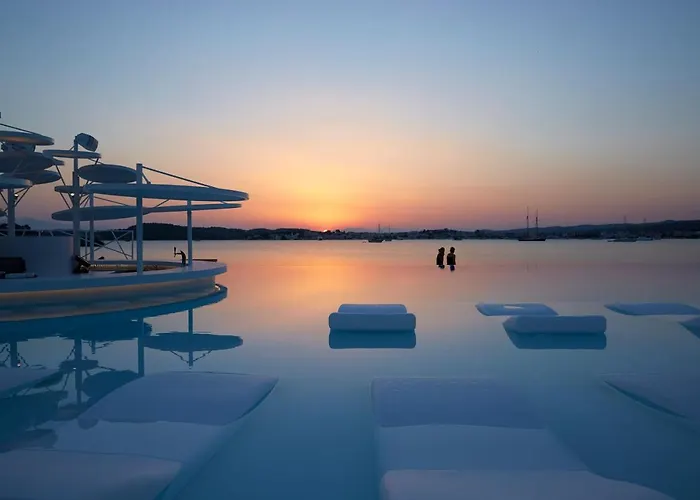 Nikki & 5* Porto Heli